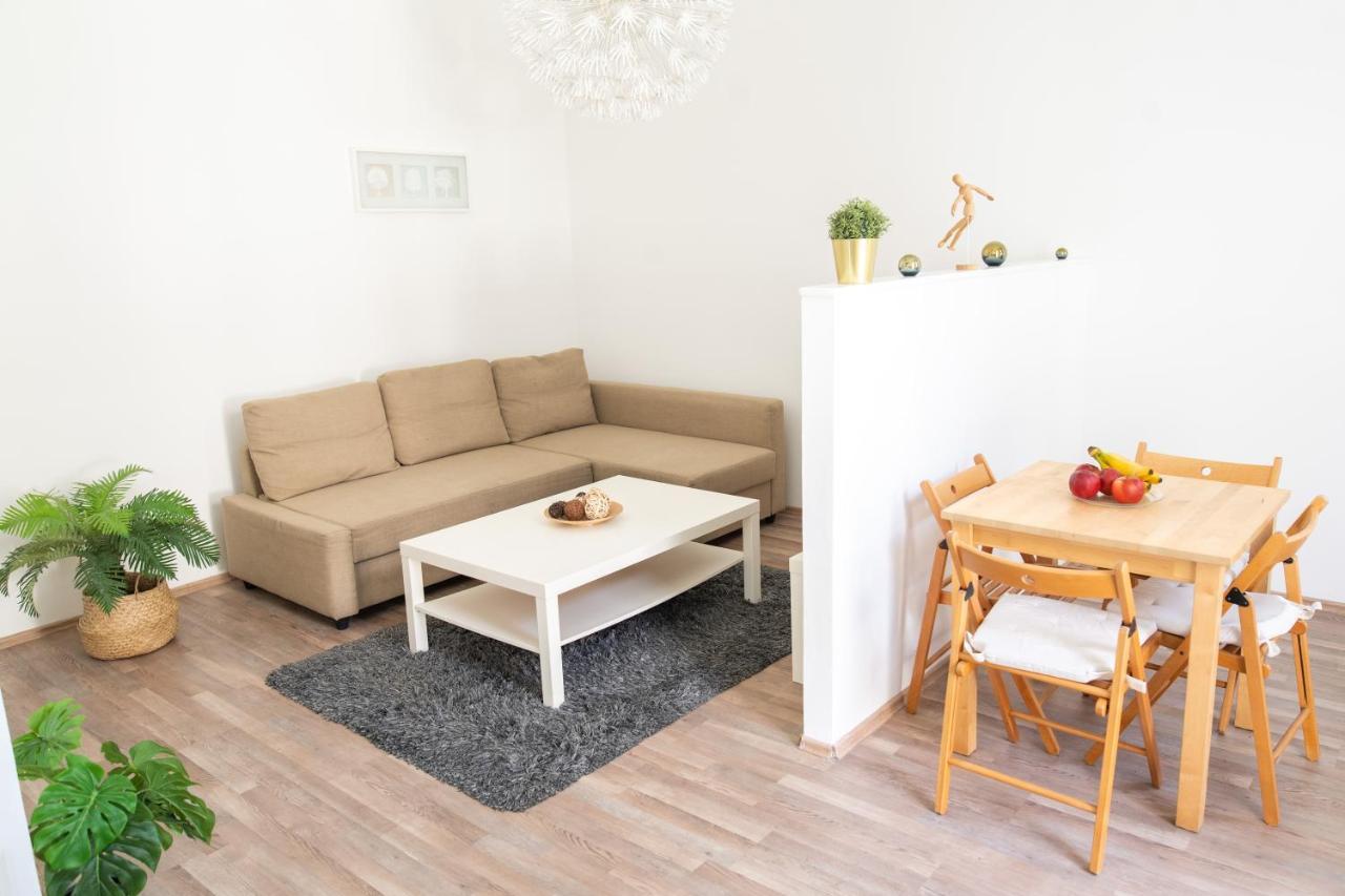 N28 Condo Apartment Next To Andrassy. Budapeste Exterior foto