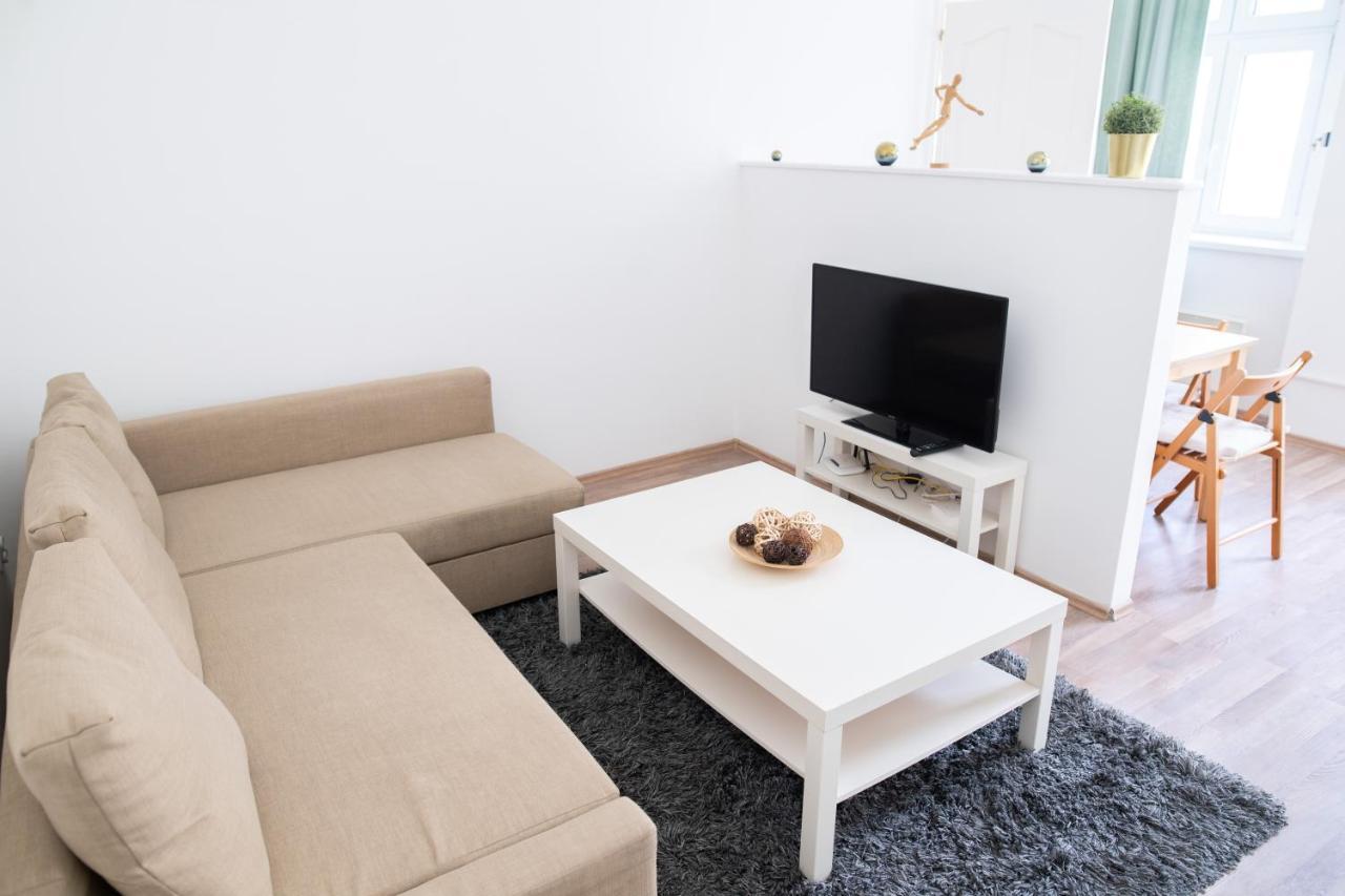 N28 Condo Apartment Next To Andrassy. Budapeste Exterior foto